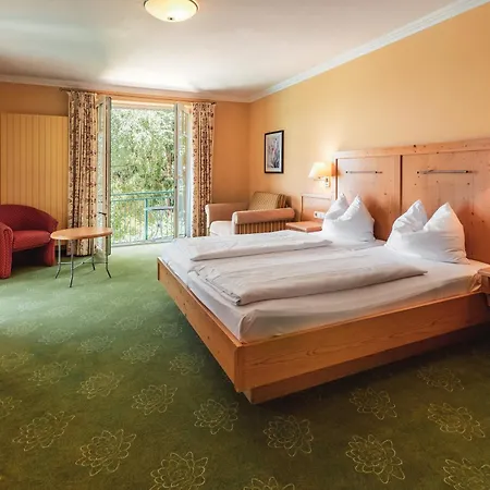 Seerose Hotel 4*